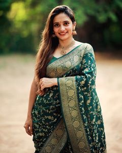Sari en coton indien pour occasions spéciales, mariage, Surat, dernier design, prix bas, vente en gros 77619 - Product Image 2