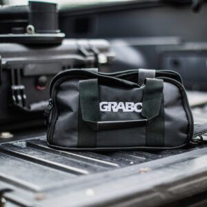 Borsa da trasporto in tela impermeabile resistente per kit di aspirazione e sollevamento con ventosa - Product Image 5