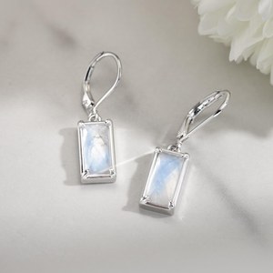 Boucles d'oreilles pendantes vintage en pierre de lune naturelle, argent sterling 925, bijoux rectangulaires pour femme, cadeau de mariage, vente en gros - Product Image 1