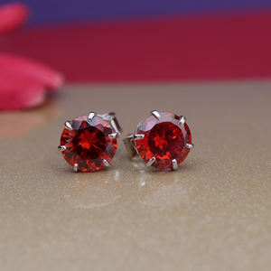 Nouvelle Arrivée 2026 Boucles d'Oreilles Clous en Rubis Rouge Faites à la Main par un Designer, en Argent Sterling 925, pour Femmes et Filles, Bijoux à Porter - Product Image 3