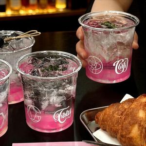 Vasos Desechables Transparentes de 18 oz (520 ml) con Logotipo Personalizado, Ecológicos, Resistentes, de PET de 98 mm, con Tapas para Café, Jugo, Vino, Whisky, Vodka - Product Image 3