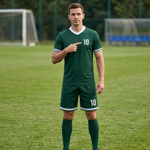 Uniforme de Fútbol Verde Oscuro al por Mayor con Contraste Blanco |   Uniforme de fútbol con puños elegantes a rayas |   Conjunto Deportivo Clásico Minimalista - Product Image 4