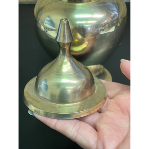 Pot à gingembre et vase de grande taille, en laiton de qualité supérieure, couleur or, design unique et élégant, fabriqué en Inde, à prix impressionnant. - Product Image 2