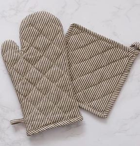 Gant de four au design moderne pour une cuisine élégante, résistant à la chaleur, pour barbecue, avec poignet allongé, exportateur d'Inde - Product Image 3