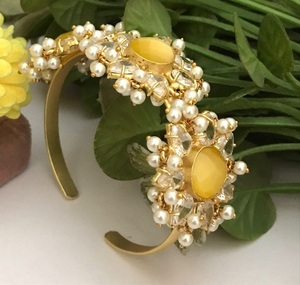 Bracelet en perles véritables de qualité supérieure, design antique fusion, nouveau modèle, idéal pour les fêtes et les mariages, pour femmes et filles. - Product Image 2