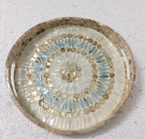 Plateaux ronds en nacre, modèle MOP, pour verres à jus, motif Lear, sur mesure - Product Image 5