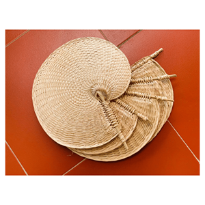 Éventail en feuilles de palmier tissé à la main, éventail artisanal naturel, art populaire, cadeau décoratif pour promotion de fête - Product Image 4