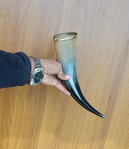 Cuerno para Beber Artesanal Premium con Punta Reforzada para Ferias Renacentistas y Festivales Vikingos - Product Image 2