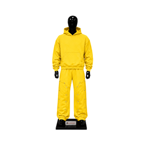 Ensemble de survêtement jaune oversize pour homme, streetwear personnalisé, sweat-shirt à capuche et pantalon large à boutons-pression, vente en gros de vêtements de sport - Product Image 1
