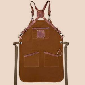 Delantal de lona unisex con logo personalizado impreso, con correas de cuero y bolsillos para uso en restaurantes y bares. - Product Image 6
