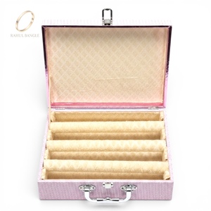 Boîte de rangement de luxe rose en velours pour bracelets, étui organisateur de bijoux haut de gamme en cuir PU avec poignée, vente en gros pour femmes - Product Image 4