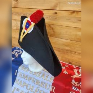 This vintage-style collectible item is a of a French Napoleonic era office bicorne hat handmade French Napoleonic bicorne hat - Product Image 2