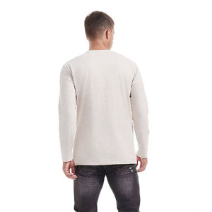 T-shirt blanc à manches longues et col en V pour homme, coupe ajustée, 100 % coton, avec design anti-plis et effet rafraîchissant rapide pour le fitness - Product Image 3