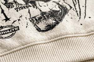 Hot Selling Fleece Hoodie <b>Skull</b> Graphic Print Loose Punk Streetwear Pullover Pocket Cotton Fleece Fashionable Apparel Wholesale - Product Image 3