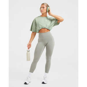 Camiseta Deportiva Ligera para Mujer, Talla Grande, Color Verde Salvia Claro, Mangas Cortas, Súper Suave, Diseño Relajado, Ideal para Gimnasio y Entrenamiento, Precio de Fábrica - Product Image 3