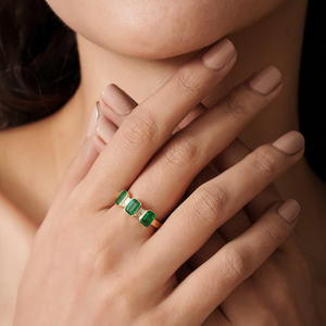 Productos de Moda, Anillo de Tres Piedras Apilables de Oro Amarillo Real de 14K con Esmeralda Natural y Diamantes, Precio de Fábrica al por Mayor - Product Image 2