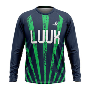 Haut de sport personnalisé à compression respirant à manches longues avec logo imprimé sur mesure, séchage rapide, 100 % polyester, design simple - Product Image 1