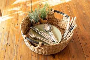 Cesta de Almacenamiento Vintage Ecológica de Jacinto de Agua y Hierba Marina Tejida a Mano con Asa, Organizador Colgante Multiusos para Suelo con Ganchos Novedosos - Product Image 3