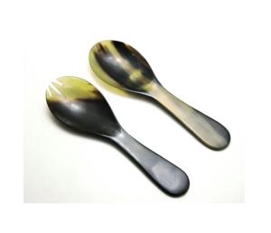 ชุดช้อนตักสลัดทำจากเขาควายธรรมชาติ ดีไซน์สวย ชุด 2 ชิ้น ราคาคุ้มค่า - Product Image 1