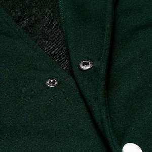 Veste d'hiver légère et respirante en toile à col montant et boutons recouverts, style Letterman sur mesure pour homme, fabriquée au Pakistan - Product Image 4