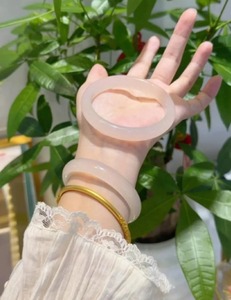 กำไลเรซิ่นพรีเมี่ยมน้ำหนักเบาสวมใส่สบายกำไลข้อมือเรซินสีงาช้างพร้อมกำไลอัญมณีหลายแบบ - Product Image 6