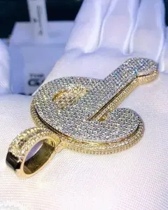 Colgante de letra personalizado estilo hip hop con incrustaciones de diamantes, chapado en oro, con apariencia de moissanita, colgante de alfabeto personalizado para hombre - Product Image 5