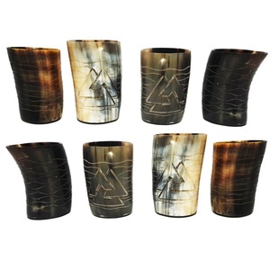 Verre à boire en corne de Viking médiévale, fait main, en matériaux écologiques et biologiques, toucher réel, logo personnalisé, style animal, poli naturel - Product Image 3