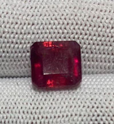 Natural Light Square Ruby – 4.50 Carat Loose Gemstone for Jewelry, Eye-Clean