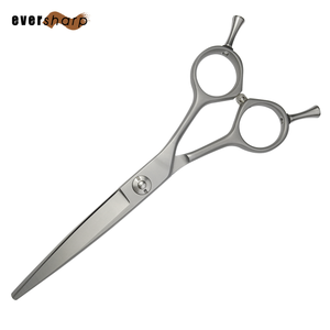 Ciseaux à cheveux droits en acier inoxydable japonais pour droitiers, avec pointe de lame affûtée, non pliables, fabriqués à Taïwan - Product Image 4