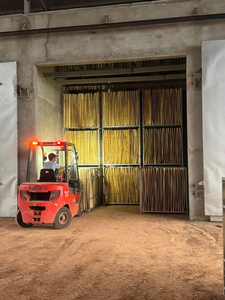 Chapa de Madera de Caucho Ecológica y Duradera de Vietnam (10-12% de Humedad) Corte Rotatorio para Fabricación de Tableros de Muebles |   Industrial - Product Image 6