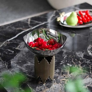 Corbeille à fruits en métal de style royal antique, décorative, avec support, pour la décoration de table à manger des hôtels - Product Image 3