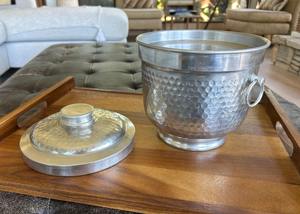 ถังน้ำแข็งเงินดีไซน์เนอร์แบบตอกลาย สำหรับแช่ค็อกเทล ของขวัญสำหรับโอกาสพิเศษ บาร์ที่บ้าน โรงแรม คลับ และงานปาร์ตี้ - Product Image 4