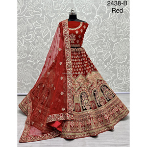 Collections de velours de vêtements de mariée indiens pour la mariée avec le travail de Zarkhan par Fabzone - Product Image 1