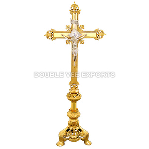 Crucifijo de pie ornamentado y chapado en oro |   Cruz de Altar Católica con Corpus – DOUBLE VEE EXPORTS - Product Image 2