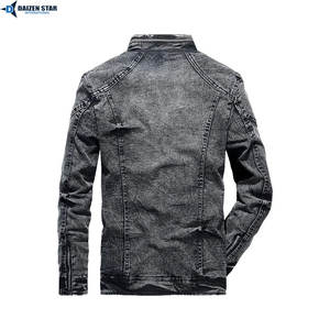 Veste en jean délavée légère pour homme, style streetwear vintage, avec broderies et boutons – Écologique, séchage rapide, respirante - Product Image 2