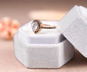 แหวนเพชรทรงหยดน้ำแบบเกลียวประดับเพชรเกลือและพริกไทย, แหวนประดับเพชรทรงหยดน้ำแบบธรรมชาติ, แหวนหมั้นทอง 14K, ของขวัญสำหรับเธอ - Product Image 2
