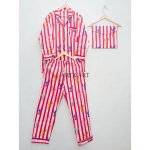 ชุดนอนผู้หญิงลายพิมพ์แมงป่องเคลื่อนไหวได้ สวยงาม หรูหรา ทำด้วยมือ ผ้าฝ้าย 100% เอวยางยืด ลายดอกไม้ แขนยาว ความยาวเต็มตัว - Product Image 3