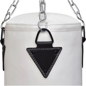 Sacos de boxeo profesionales de alta resistencia, longitud personalizada con soporte, embalaje inteligente OEM con logotipo, sacos rellenos de arena de cuero PU. - Product Image 4