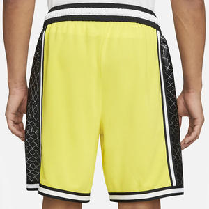 Shorts de sport pour hommes 2026 à séchage rapide avec poche pour téléphone et doublure respirante / Shorts de sport doublés polaire pour hommes à prix de gros - Product Image 3