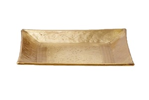Plateau de service rond en laiton avec un design décoratif pour les mariages, les réunions de famille et les occasions de repas spéciales - Product Image 3