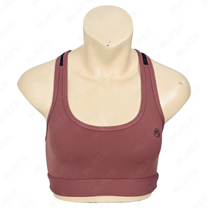 Sur mesure pour offrir confort et maintien, les soutiens-gorge de sport en spandex/nylon personnalisés offrent des designs élégants pour tous vos besoins de fitness, s'accordent parfaitement avec les leggings de yoga à taille élastique. - Product Image 1