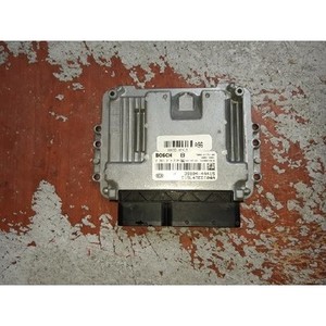 Boîtier de commande moteur d'occasion d'origine Sorento facelift 2006 2006-2009 391044A415 - Product Image 1
