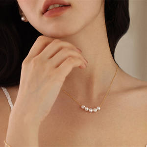 Collar de Perlas de Agua Dulce de Moda Retro para Mujer, Diseño de Nicho, Cadena Simple para Clavícula, Versátil, Ligero y Lujoso para Suéteres - Product Image 4