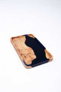 Bandejas de Almacenamiento de Lujo con Resina Epoxi Efecto Ola Oceánica y Madera Natural de Acacia con Asas Metálicas Doradas Premium para un Entretiempo Elegante en el Hogar - Product Image 6