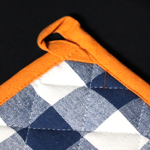 Los más vendidos: Porta ollas de algodón 100% reciclado con patrón a cuadros teñido, suaves y duraderos para uso en cocina, proveedor indio. - Product Image 4