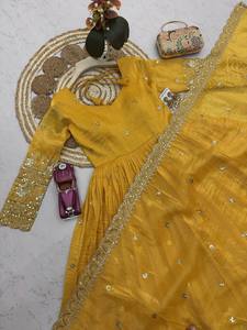 Robe Anarkali en soie jaune, longueur ras du sol, tenue traditionnelle indienne et pakistanaise pour mariage, coupe ample extensible à manches longues pour femme - Product Image 5