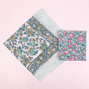 Hermoso Pañuelo Cuadrado de Algodón Estampado a Mano para Mujer, con Diseño Floral Multicolor, Estilo Boho - Product Image 4