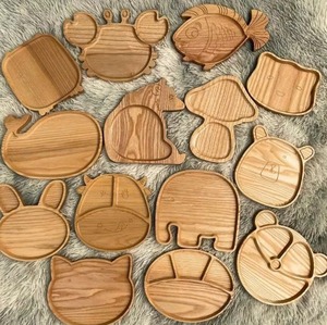 Bandeja de Madera Hecha a Mano Sostenible - Bandejas de Servir de Madera Natural Ecológicas para Cocina y Comedor - Artesanía de Vietnam - Product Image 1