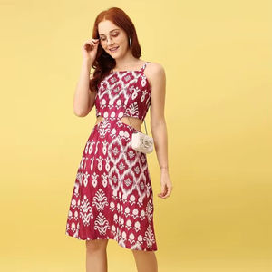 Nuevo Vestido Midi Elegante y Moderno para Mujer, Ajustado, sin Tirantes, con Estampado Floral en Contraste, Sexy, para Verano - Product Image 1