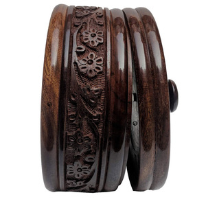 Olla ecológica clásica artesanal con tapa duradera para servir comidas calientes y almacenamiento de alimentos en el comedor de la cocina - Product Image 5